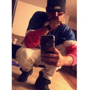 Meet your Posher, Ray